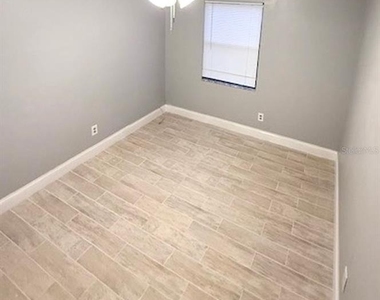 5228 Cherry Avenue - Photo Thumbnail 8