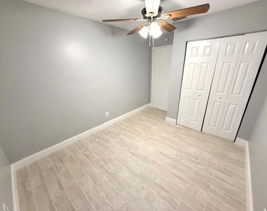 5228 Cherry Avenue - Photo Thumbnail 6