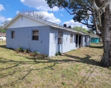 2305 Sw 2nd Street - Photo Thumbnail 15