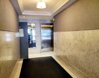 1570 1st Avenue - Photo Thumbnail 7