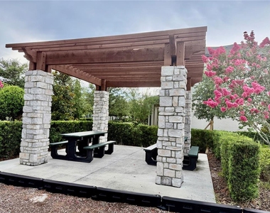 934 Legacy Winds Way - Photo Thumbnail 32