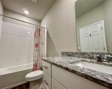 934 Legacy Winds Way - Photo Thumbnail 16