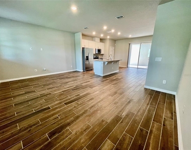 934 Legacy Winds Way - Photo Thumbnail 3