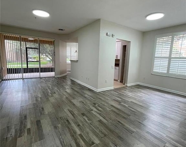 2522 San Tecla Street - Photo Thumbnail 5