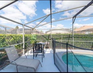 8121 Fan Palm Way - Photo Thumbnail 5