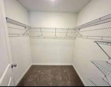 2655 Buttercup Lucine Lane - Photo Thumbnail 18