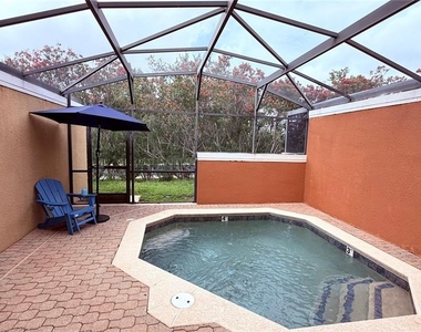 8517 Bay Lilly Loop - Photo Thumbnail 13