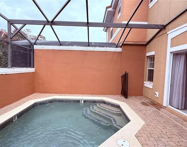 8517 Bay Lilly Loop - Photo Thumbnail 14