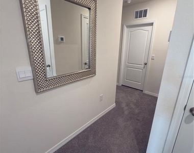 1206 Balsam Drive - Photo Thumbnail 17