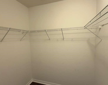 4317 Paradise Cove Court - Photo Thumbnail 29