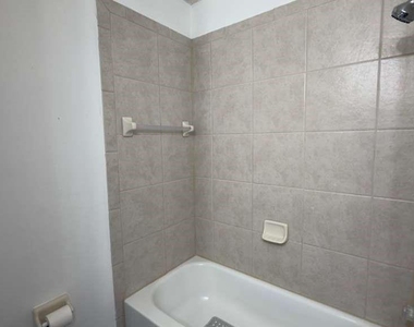 4317 Paradise Cove Court - Photo Thumbnail 27