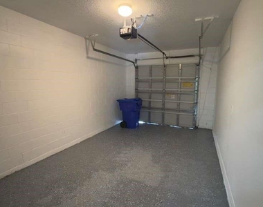 4317 Paradise Cove Court - Photo Thumbnail 38
