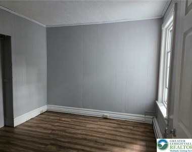 436 Pierce Street - Photo Thumbnail 5