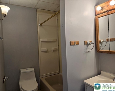 436 Pierce Street - Photo Thumbnail 9