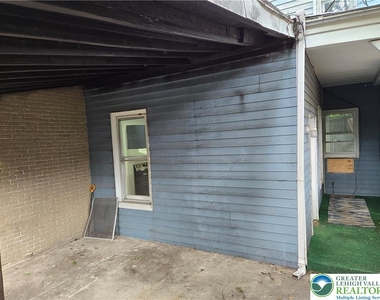 436 Pierce Street - Photo Thumbnail 16