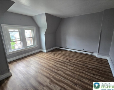 436 Pierce Street - Photo Thumbnail 13