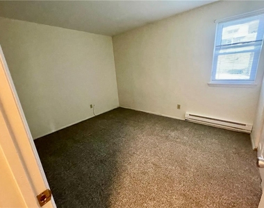 1316 S Fountain Street - Photo Thumbnail 20