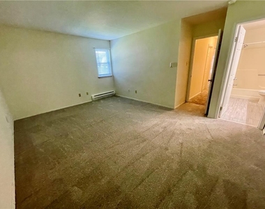 1316 S Fountain Street - Photo Thumbnail 30
