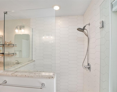 8140 Nw 48th Lane - Photo Thumbnail 31