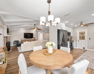 8140 Nw 48th Lane - Photo Thumbnail 16