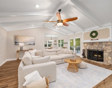8140 Nw 48th Lane - Photo Thumbnail 8