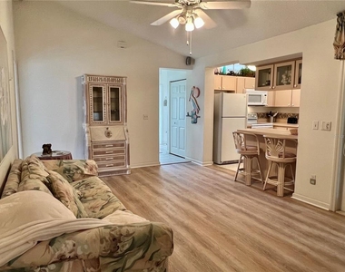 5333 Nw 25th Loop - Photo Thumbnail 7