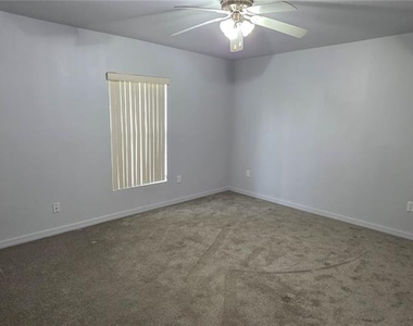 16 Walnut Run Court - Photo Thumbnail 12