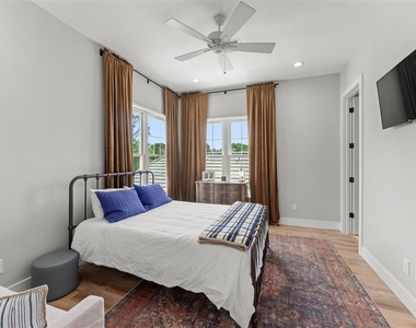 9720 Covent Garden Drive - Photo Thumbnail 40