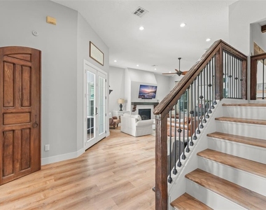 9720 Covent Garden Drive - Photo Thumbnail 22