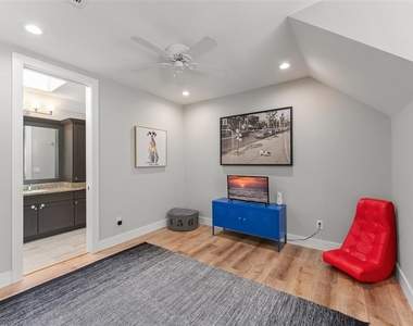 9720 Covent Garden Drive - Photo Thumbnail 44