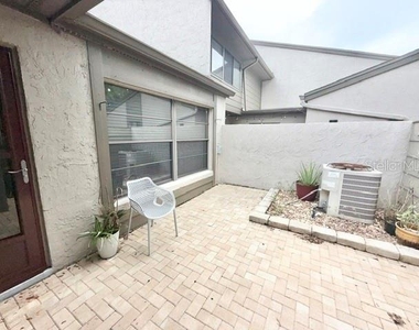 1003 Sherrywood Street - Photo Thumbnail 3