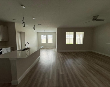 10225 Fieldstone Myrtle Way - Photo Thumbnail 12