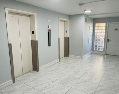 151 E Washington Street - Photo Thumbnail 12