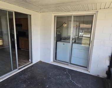 5657 Struthers Court - Photo Thumbnail 4