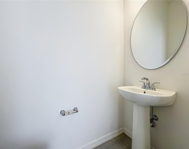 16007 Micelli Drive - Photo Thumbnail 23