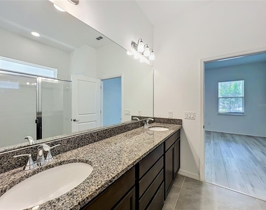 16007 Micelli Drive - Photo Thumbnail 33