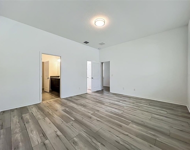 16007 Micelli Drive - Photo Thumbnail 27