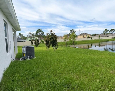 2717 Raindrop Run Street - Photo Thumbnail 24