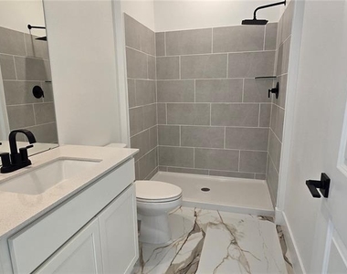 5560 Morant Bay Path - Photo Thumbnail 12