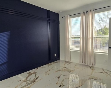 5560 Morant Bay Path - Photo Thumbnail 9