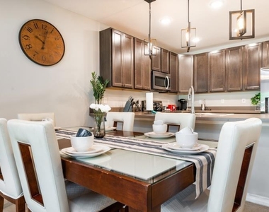 4769 Coral Castle Drive - Photo Thumbnail 9