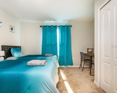4769 Coral Castle Drive - Photo Thumbnail 14
