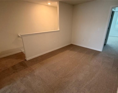 16346 Bird Of Paradise Avenue - Photo Thumbnail 12
