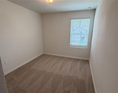 16346 Bird Of Paradise Avenue - Photo Thumbnail 15