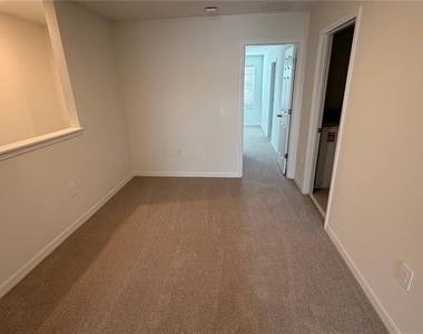 16346 Bird Of Paradise Avenue - Photo Thumbnail 13