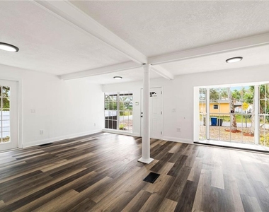 1397 43rd Street - Photo Thumbnail 10