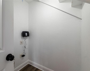 1397 43rd Street - Photo Thumbnail 23
