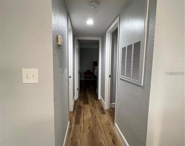 5168 Conroy Road - Photo Thumbnail 8
