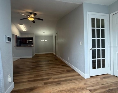 5168 Conroy Road - Photo Thumbnail 6