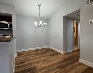 5168 Conroy Road - Photo Thumbnail 8